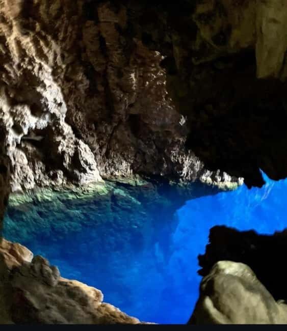 Chinhoyi Caves : Zimbabwe Explorers !! - Key Points