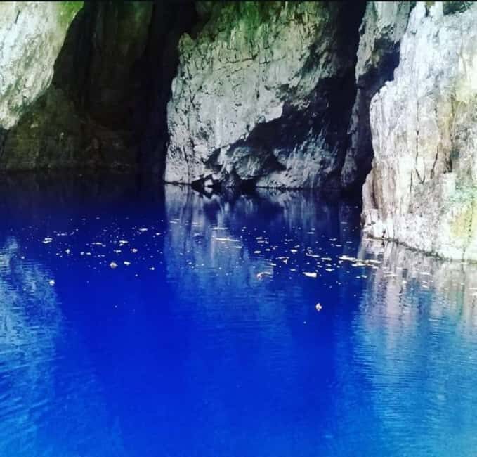 Chinhoyi Caves : Zimbabwe Explorers !! - Discovering the Marvel of the Chinhoyi Caves
