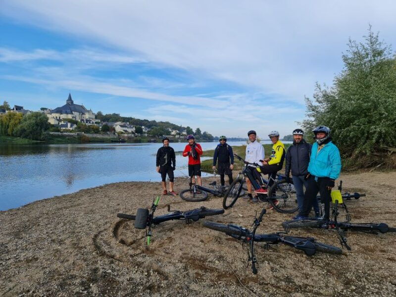 chinon-bicycle-tour-of-saumur-wineries-with-picnic-lunch