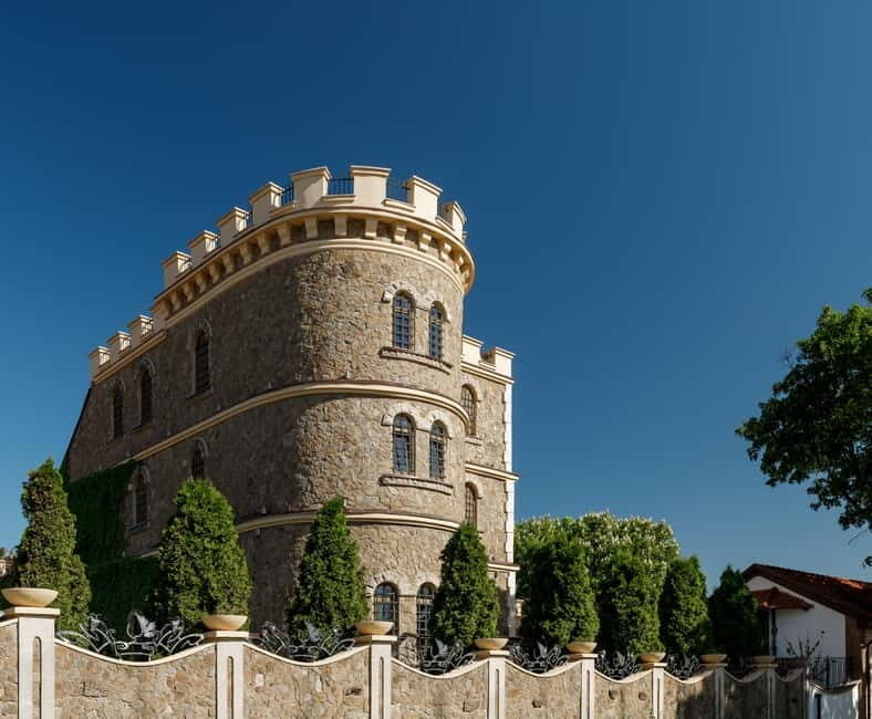 Chisinau: City Tour and Cojusna Winery with Tasting - Summary and Who Will Love This Tour