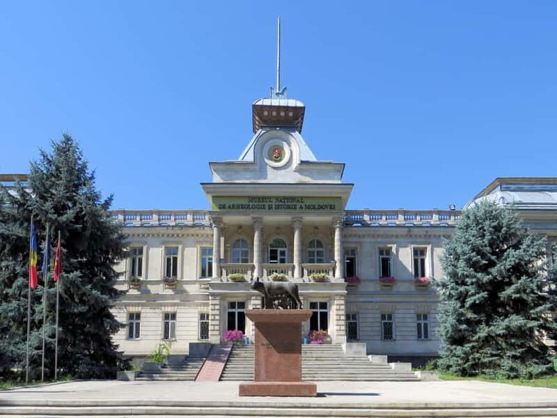 Chisinau Walking Tour with Local Guide - Why Choose the Chisinau Walking Tour?