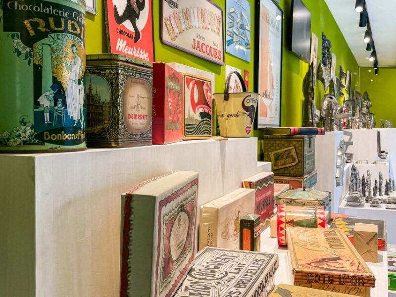 choco-story-brussels-chocolate-museum-entrance-with-tasting