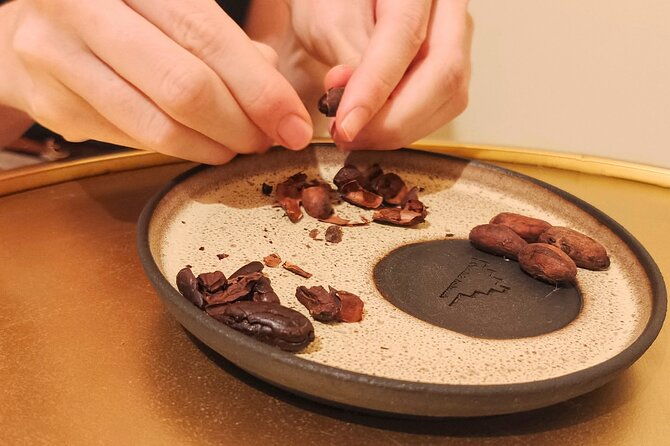 chocolate-history-workshop-ghent-make-your-own-chocolate