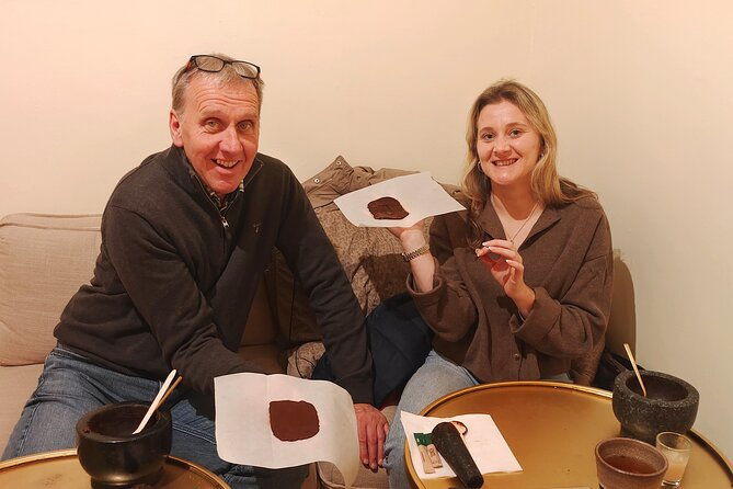 chocolate-history-workshop-ghent-make-your-own-chocolate