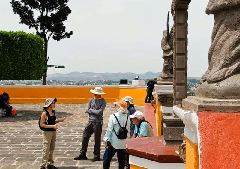 cholula-walking-tour-with-an-archaeologist