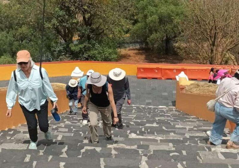 cholula-walking-tour-with-an-archaeologist
