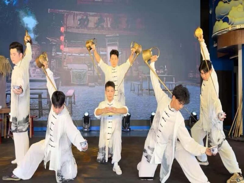 Chongqing: Face-Changing & Tea Art Show with Cultural Craft - Introduction to the Experience