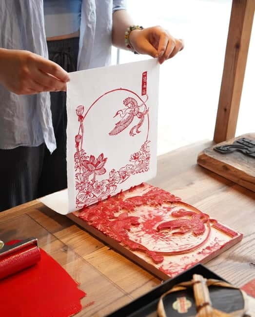 Chongqing Heritage Tour: Hands-on Crafts & Teahouse Visit - Exploring the Chongqing Heritage Experience