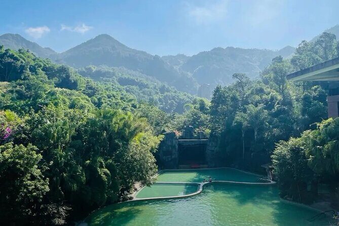 Chongqing Luxury Hot Spring and Massage Luxury Meal Private Tour - Key Points