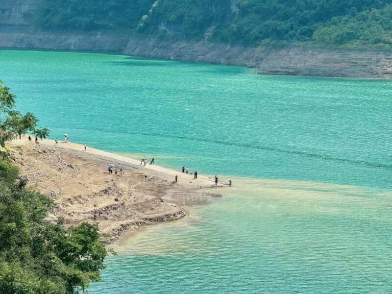 Chongqing Nanchuan 178 Loop: Lakes, Falls & Mountain Views - Toudu Town: A Glimpse of Rural Life