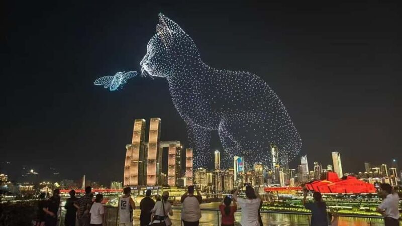 Chongqing Night Tour: Hongyadong, Bridge Views & Riverwalk - Key Points