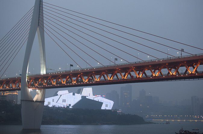 Chongqing Private Arrival Transfer: Railway Station to Hotel - Who Will Benefit Most from This Service?