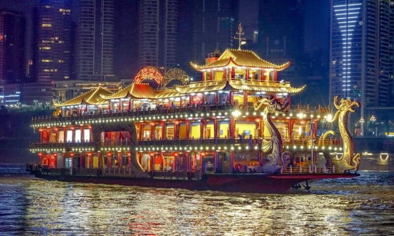 Chongqing Two Rivers Night Tour+WFC Building + Ciqikou Tour - Key Points