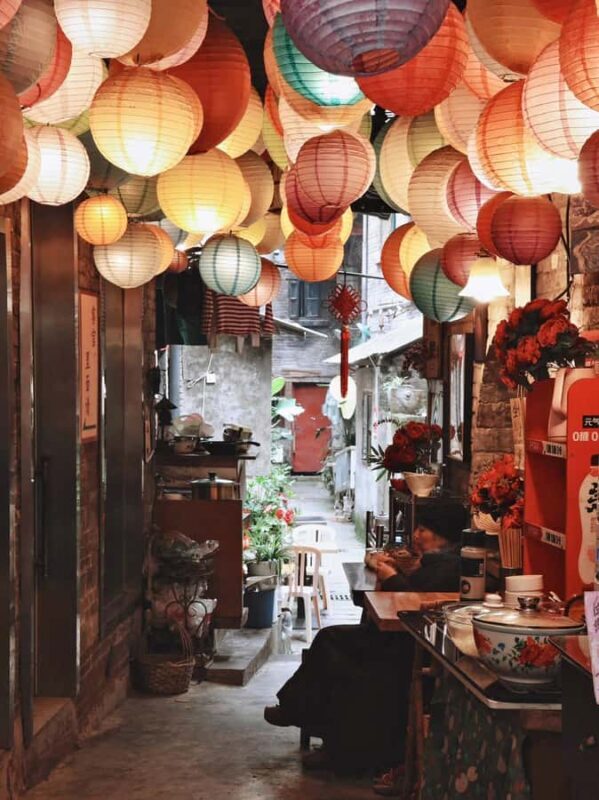 Chongqing Unveiled: Mountain City Trail & Flexible Itinerary - What to Expect on Your 3-Hour Walk