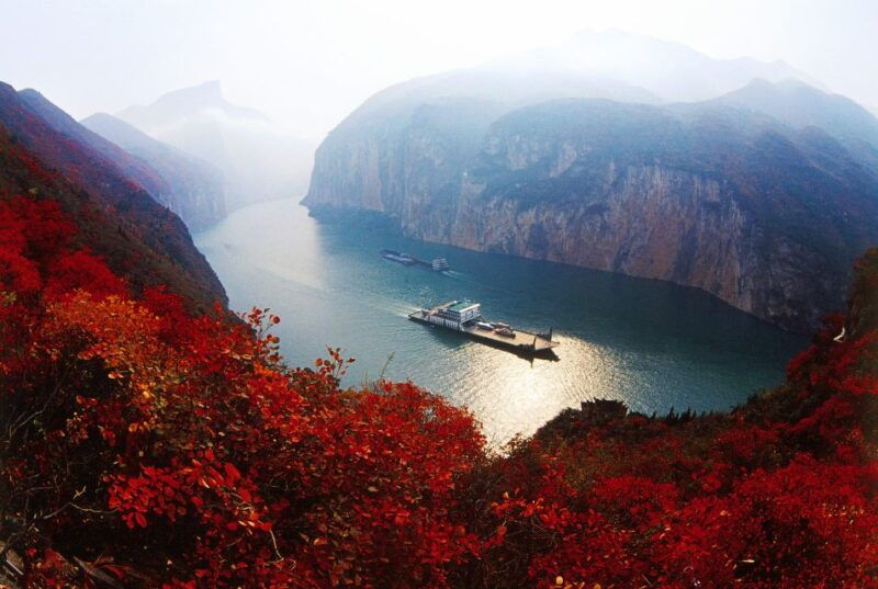 chongqing-yangtze-river-cruise-with-meals-and-accommodation