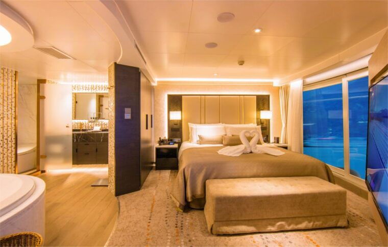 chongqing-yangtze-river-cruise-with-meals-and-accommodation