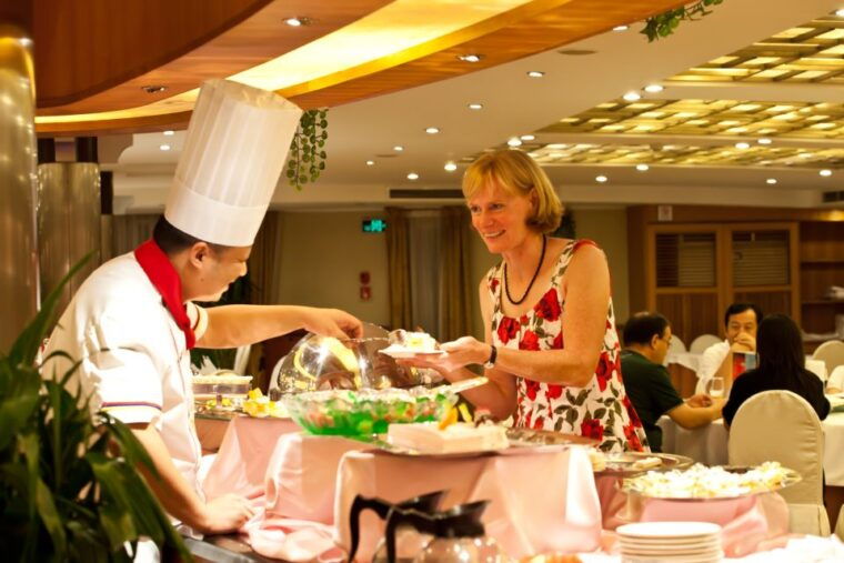 chongqing-yangtze-river-cruise-with-meals-and-accommodation