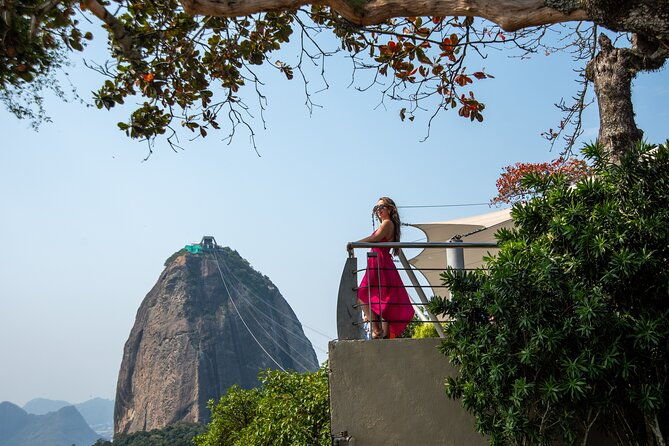 christ-statue-and-sugarloaf-private-tour-with-a-photographer