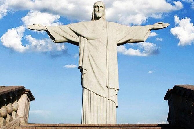 christ-the-redeemer-and-sugar-loaf-cable-car-tickets-and-transport-at-the-hotel