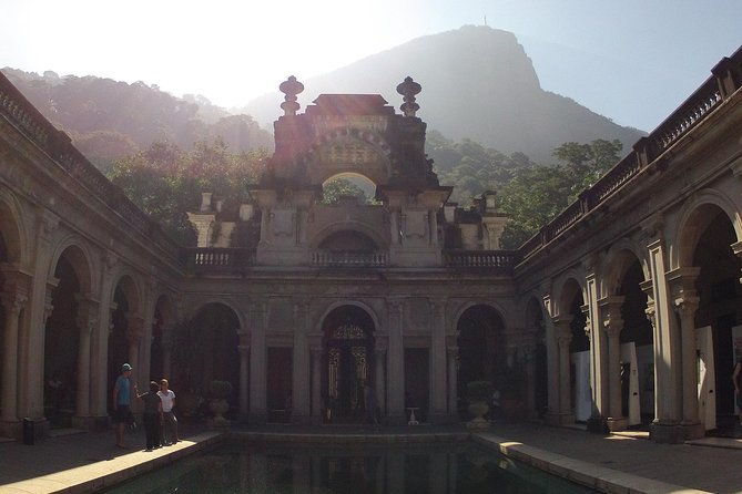 christ-the-redeemer-trail-x-lage-park