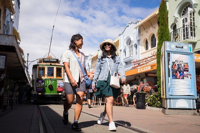 Christchurch Essentials Guided Walking Tour - An In-Depth Look at the Christchurch Essentials Guided Walking Tour