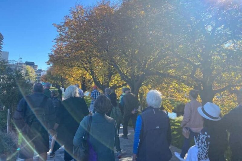 Christchurch: Kai Bites Walking Tour with Lunch - What Makes the Guiding Experience Unique