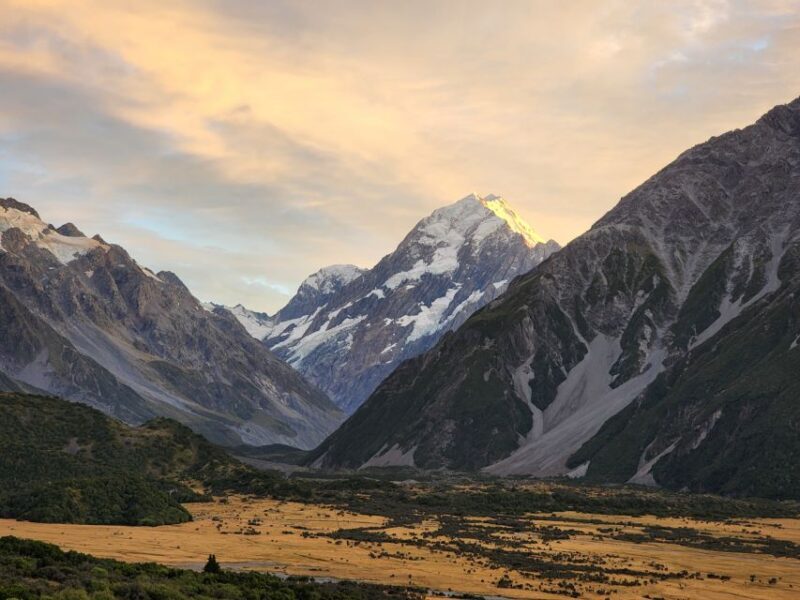 Christchurch to Mt Cook via Lake Tekapo (1 way) - Key Points