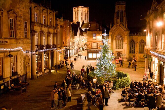 Christmas Guided Walking Tour in York - Who Should Consider This Tour?