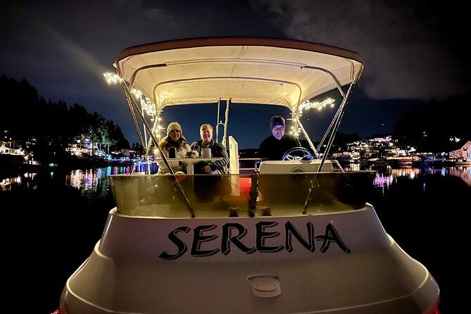 christmas-lighted-boat-cruise-in-gig-harbor