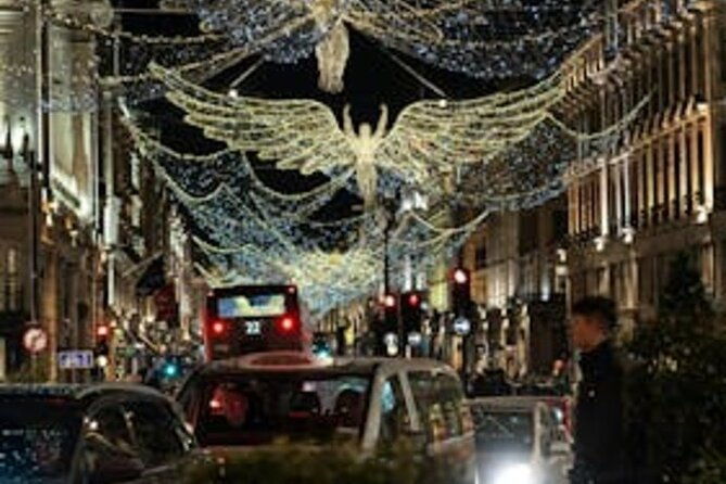 christmas-lights-and-holiday-sights-walking-tour-in-london