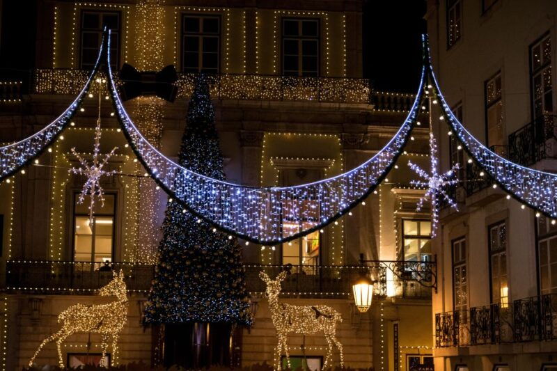 christmas-lights-creative-photography-in-lisbon