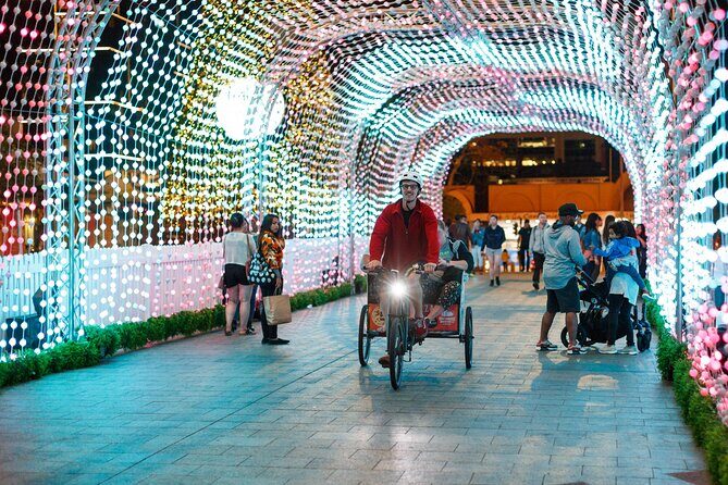 Christmas Lights Rickshaw Tour in Perth - The Charm of the Rickshaw Experience