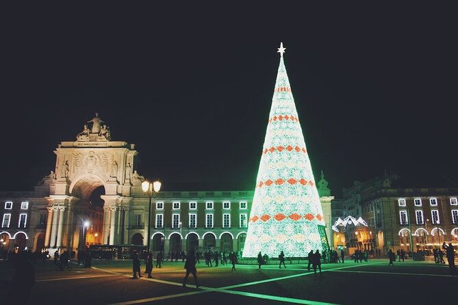 christmas-lights-tour-of-lisbon-in-private-eco-tuk-tuk