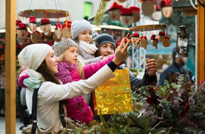 Christmas Magic in Barcelonas Gothic Quarter - Private Tour - The Cost: Is It Worth It?