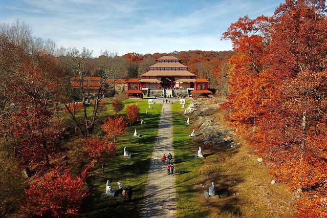 chuang-yen-monastery-and-woodbury-common-1-day-tour-from-nyc