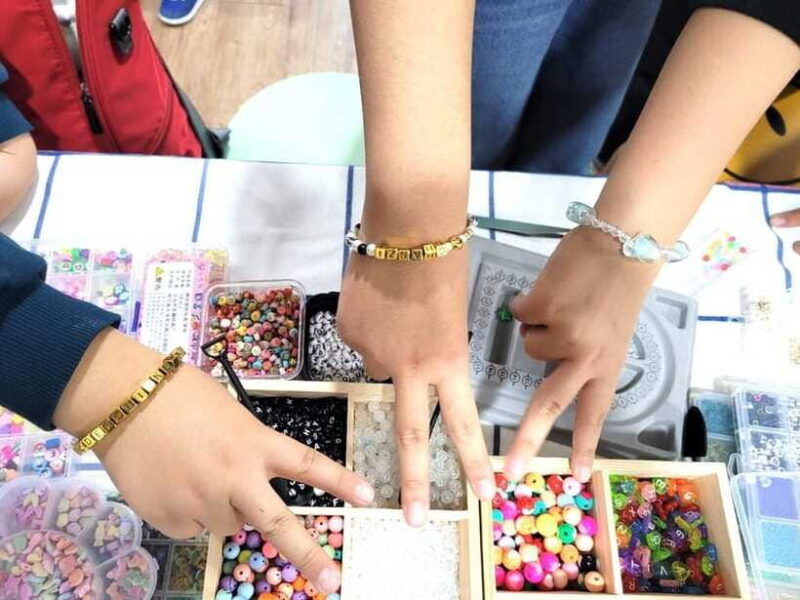 chuncheon-south-korea-beads-craft-experience