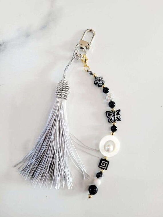 chuncheon-south-korea-beads-craft-experience