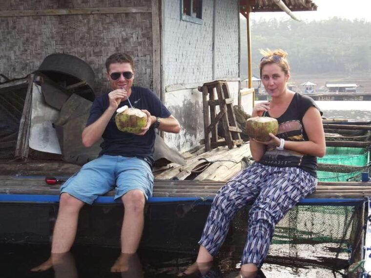cianjur-floating-village-boat-ride-floating-house