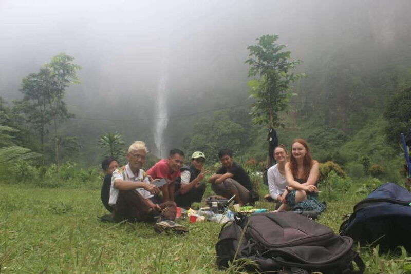cianjur-motor-bike-trip-the-remote-village-and-waterfall