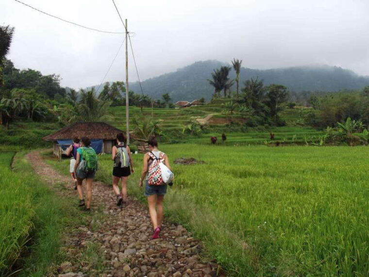 cianjur-motor-bike-trip-the-remote-village-and-waterfall