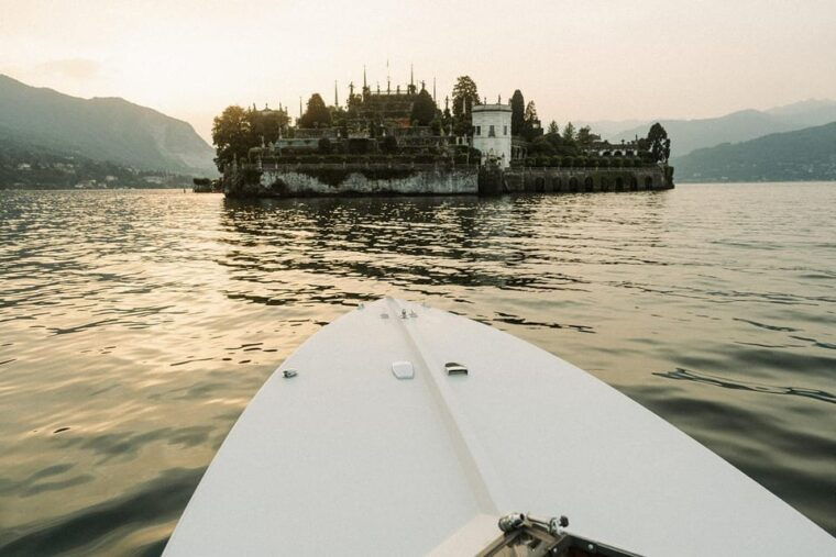 cigarette-fast-speed-experience-lake-maggioe