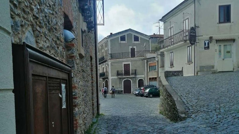 Cilento: discovering the art of broom spinning in Tortorella - FAQ