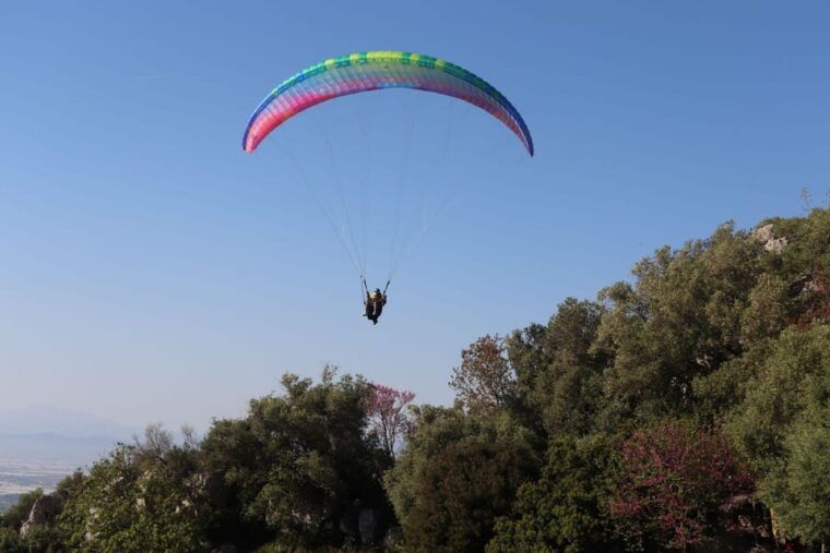 cilento-tandem-paragliding-flight-over-capaccio-paestum