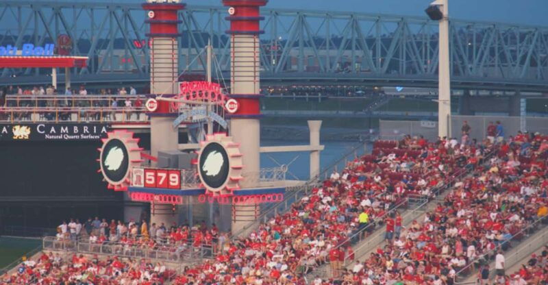 cincinnati-cincinnati-reds-baseball-game-ticket