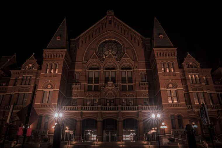 cincinnati-ghosts-poltergeists-haunted-walking-tour