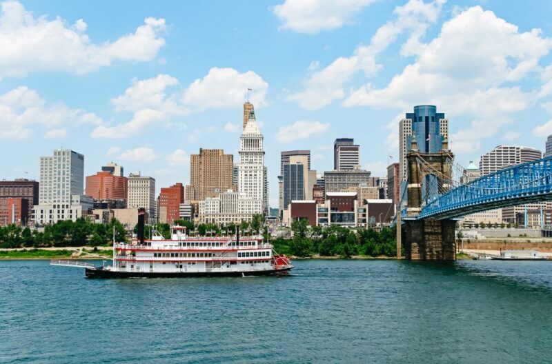Cincinnati: Historic Sightseeing Cruise - FAQs