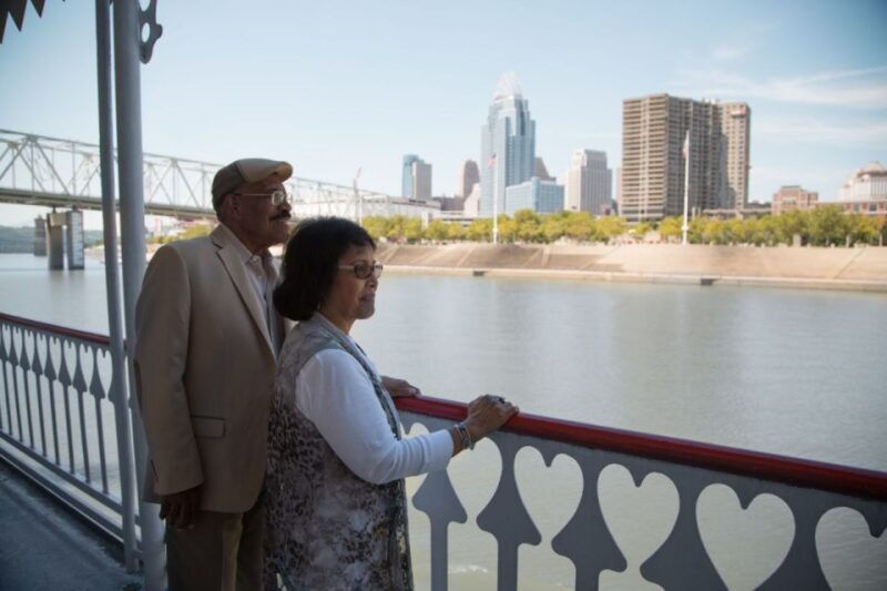 cincinnati-ohio-river-cruise-with-buffet-dinner