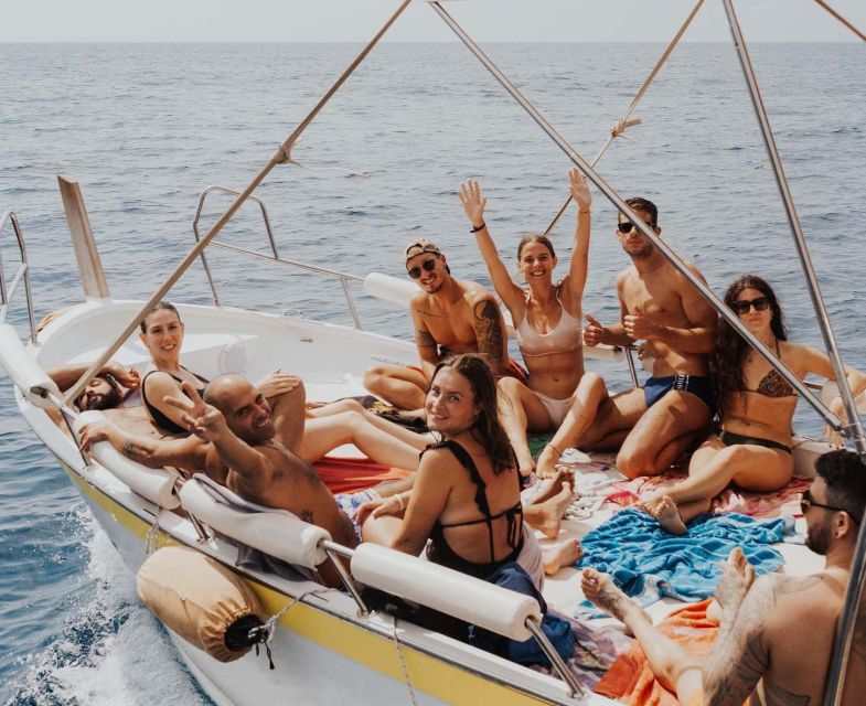 cinque-terre-2-hour-private-boat-tour