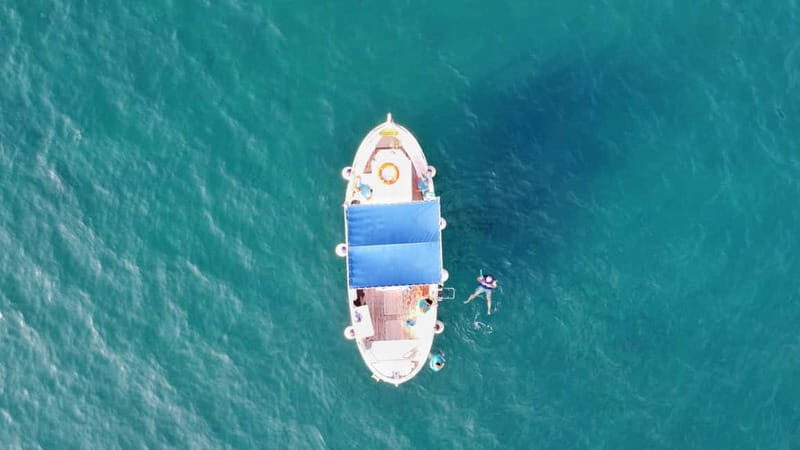 Cinque Terre daily boat tour with traditional ligurian gozzo - FAQ
