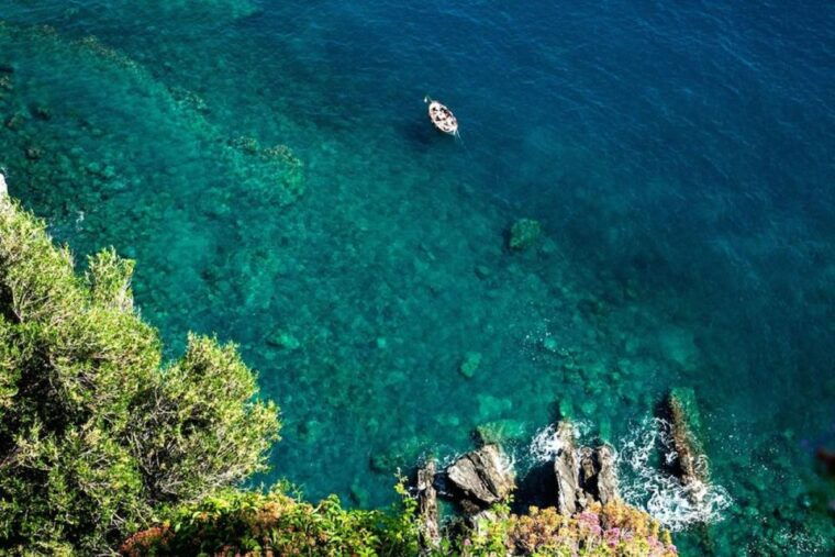 cinque-terre-hybrid-boat-tour-with-swimming-stop
